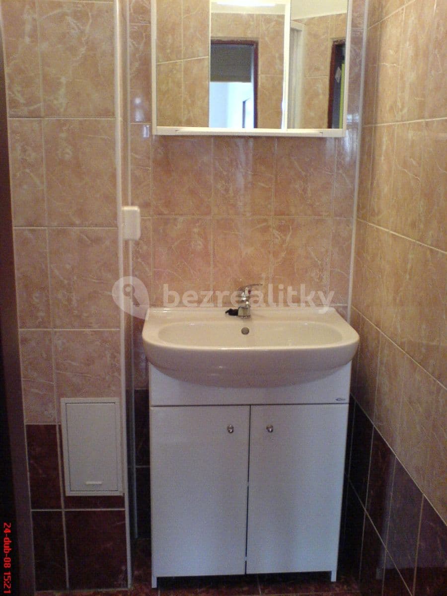 Prenájom bytu 1-izbový 45 m², Malá Štěpánská, Praha, Praha Prenájom bytu 1-izbový 45 m², Malá Štěpánská, Praha, Praha