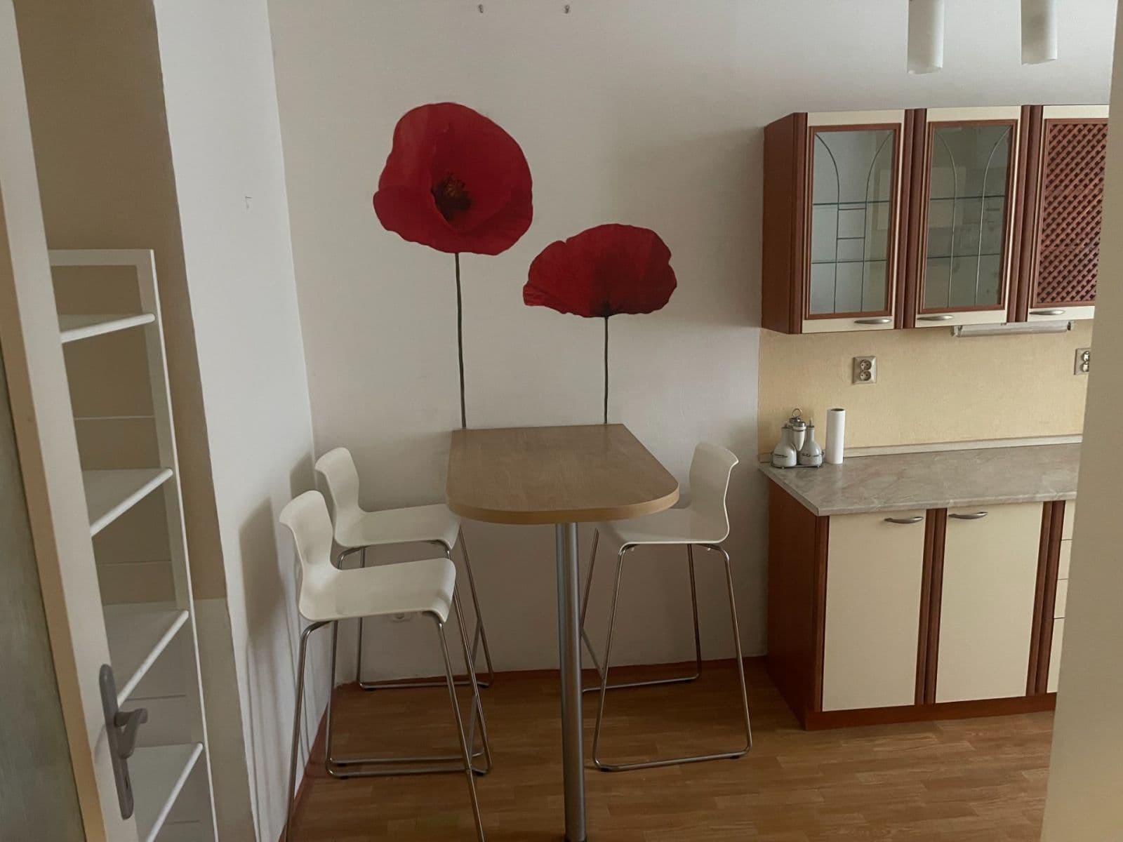 Prenájom bytu 1-izbový 45 m², Malá Štěpánská, Praha, Praha Prenájom bytu 1-izbový 45 m², Malá Štěpánská, Praha, Praha