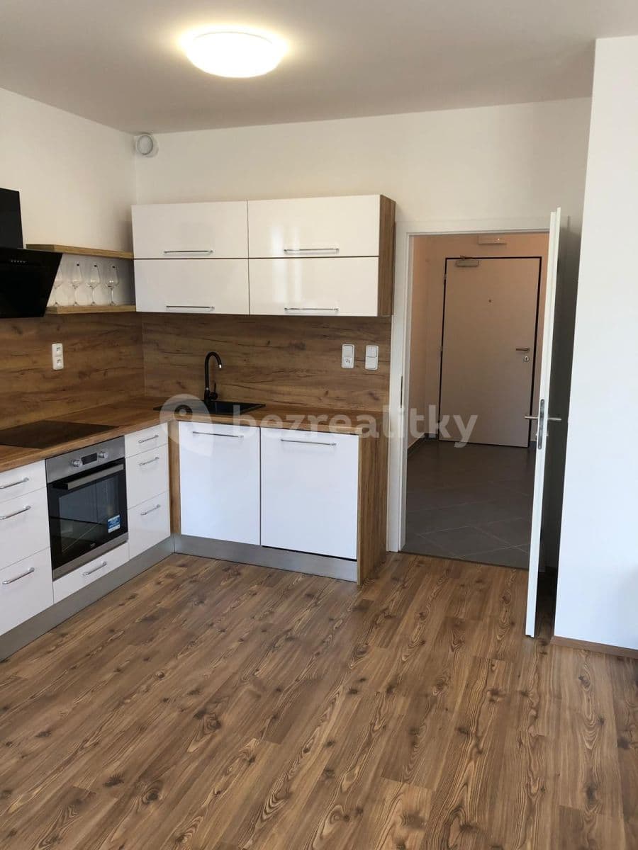 Prenájom bytu 2-izbový 54 m², Medunova, Praha, Praha Prenájom bytu 2-izbový 54 m², Medunova, Praha, Praha