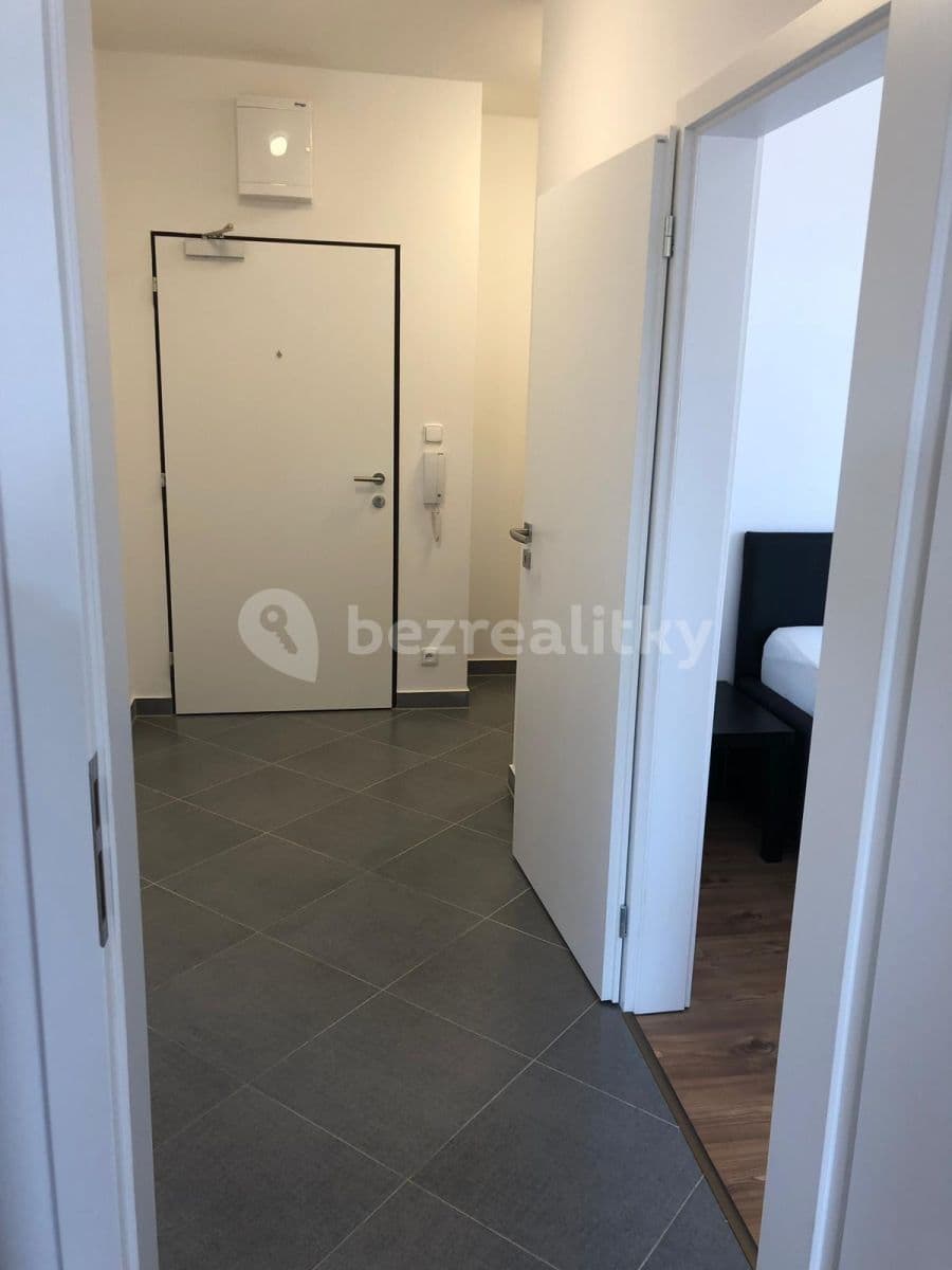 Prenájom bytu 2-izbový 54 m², Medunova, Praha, Praha Prenájom bytu 2-izbový 54 m², Medunova, Praha, Praha