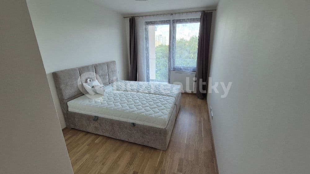 Prenájom bytu 3-izbový 87 m², K Červenému vrchu, Praha, Praha Prenájom bytu 3-izbový 87 m², K Červenému vrchu, Praha, Praha