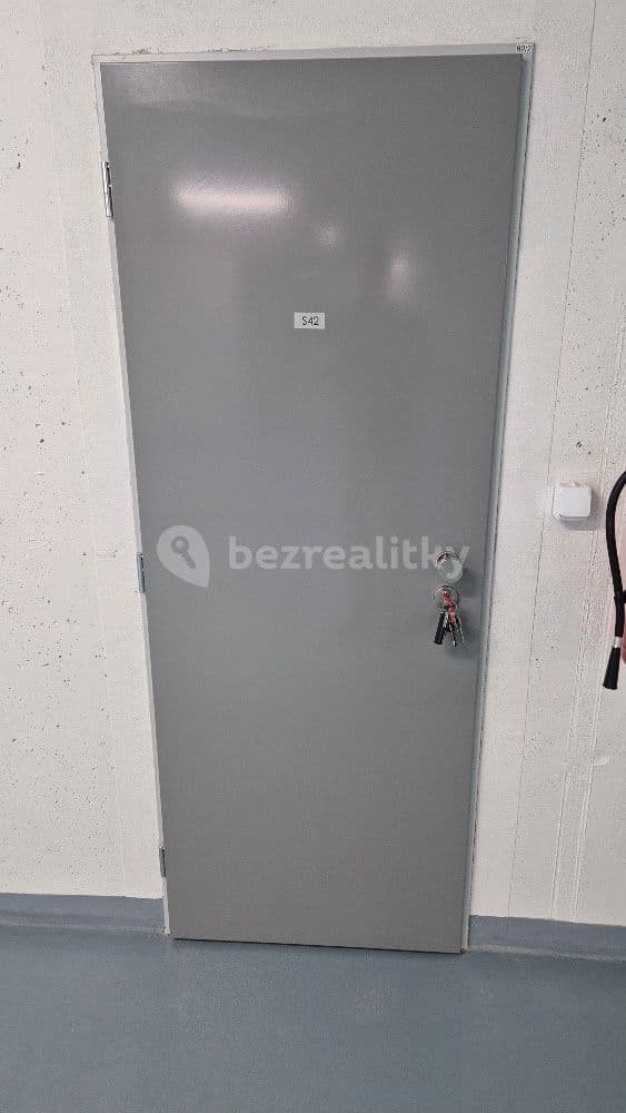 Prenájom bytu 3-izbový 87 m², K Červenému vrchu, Praha, Praha Prenájom bytu 3-izbový 87 m², K Červenému vrchu, Praha, Praha