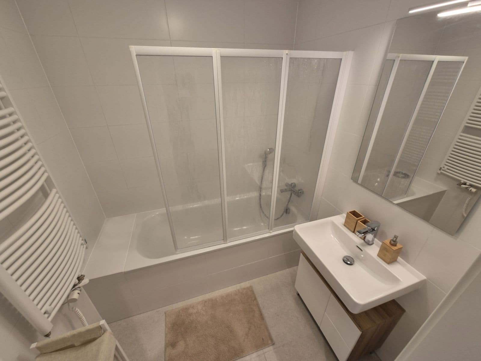 Prenájom bytu 2-izbový 65 m², Týmlova, Praha, Praha Prenájom bytu 2-izbový 65 m², Týmlova, Praha, Praha