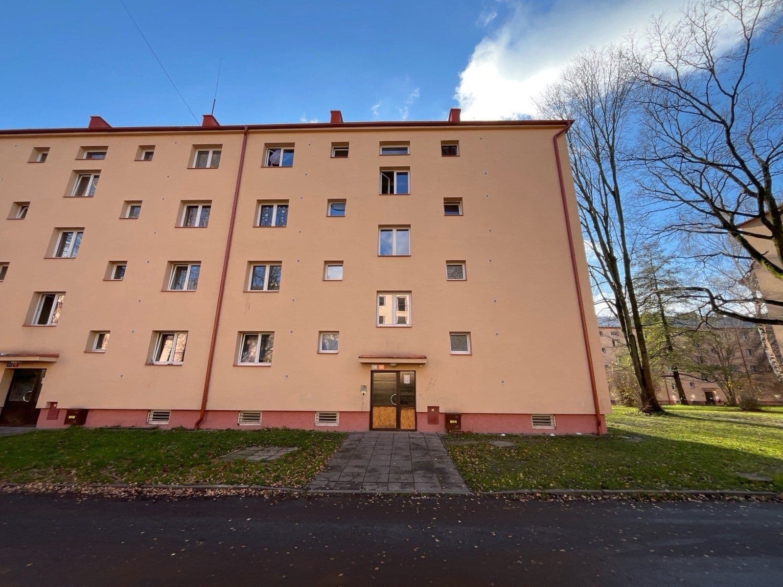 Prenájom bytu 2-izbový 47 m², Jarošova, Havířov, Moravskoslezský kraj Prenájom bytu 2-izbový 47 m², Jarošova, Havířov, Moravskoslezský kraj