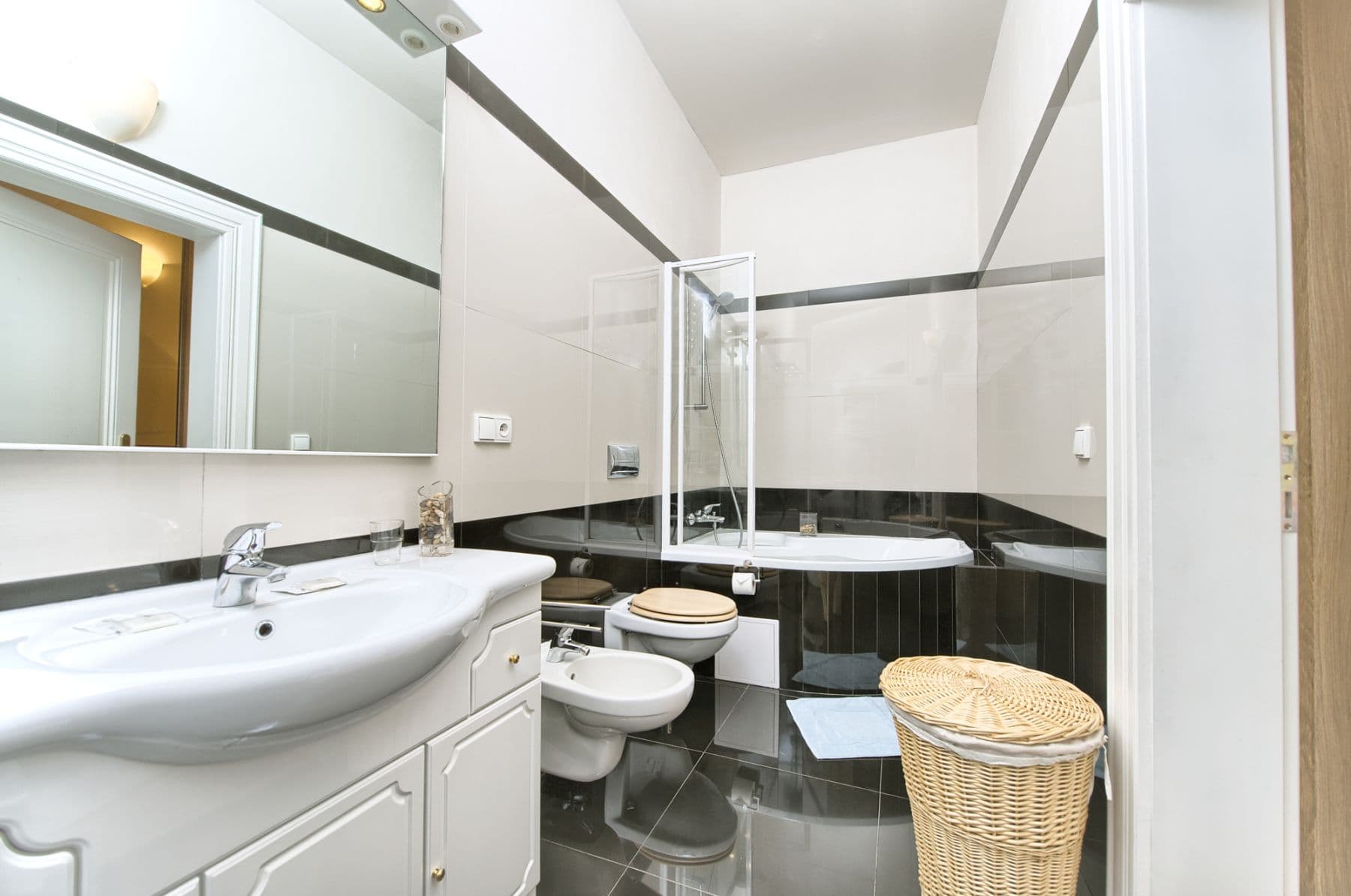 Prenájom bytu 105 m², Dušní, Praha, Praha Prenájom bytu 105 m², Dušní, Praha, Praha
