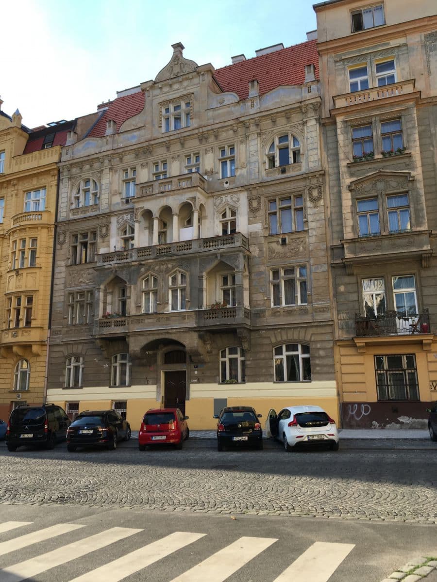 Prenájom bytu 79 m², Polská, Praha, Praha Prenájom bytu 79 m², Polská, Praha, Praha