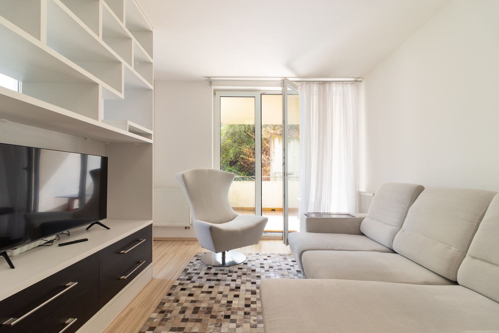 Prenájom bytu 40 m², U Michelského mlýna, Praha, Praha Prenájom bytu 40 m², U Michelského mlýna, Praha, Praha