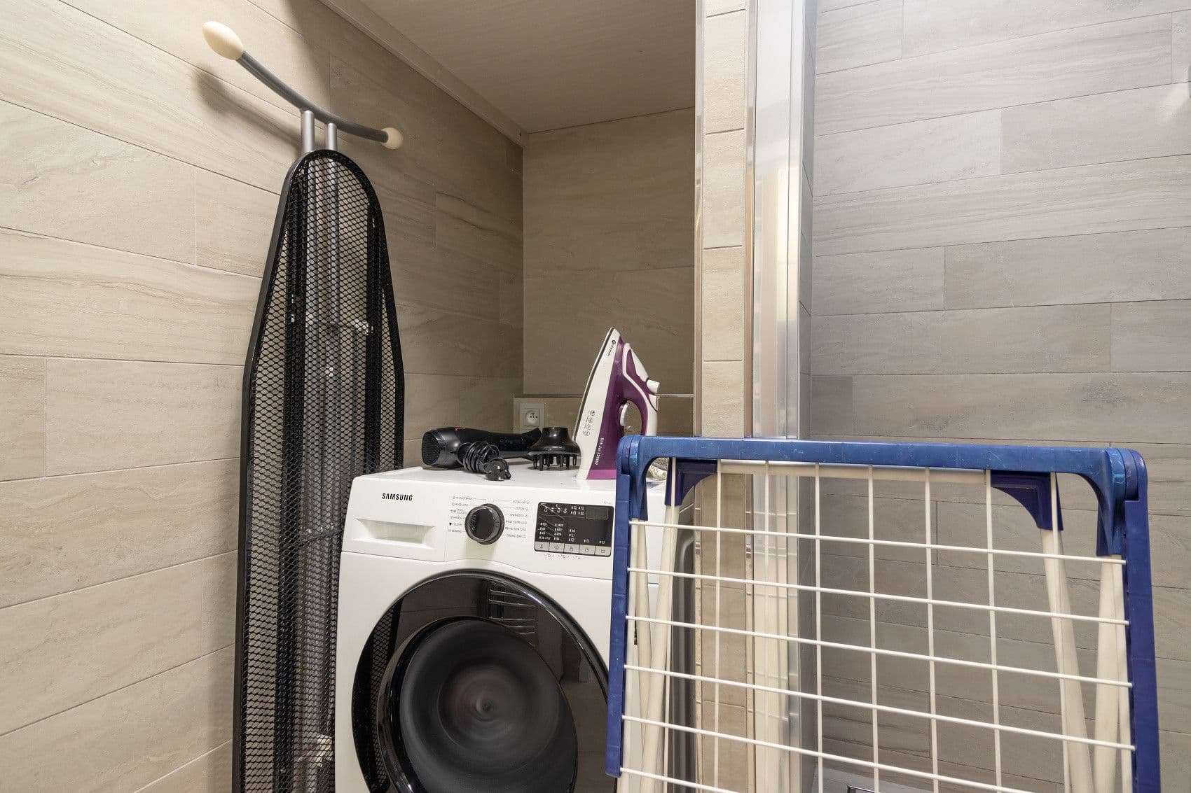 Prenájom bytu 40 m², U Michelského mlýna, Praha, Praha Prenájom bytu 40 m², U Michelského mlýna, Praha, Praha