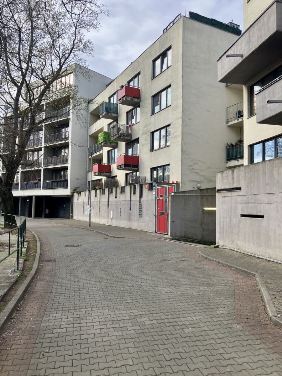 Prenájom bytu 40 m², U Michelského mlýna, Praha, Praha Prenájom bytu 40 m², U Michelského mlýna, Praha, Praha