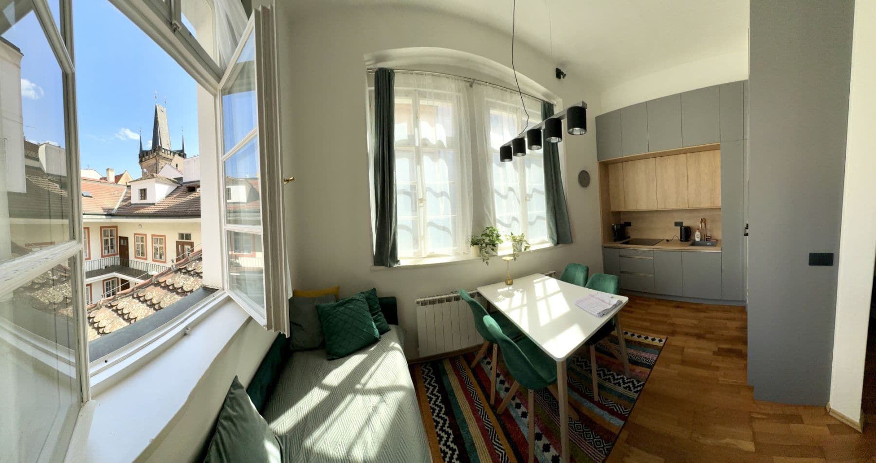 Prenájom bytu 40 m², Mostecká, Praha, Praha Prenájom bytu 40 m², Mostecká, Praha, Praha