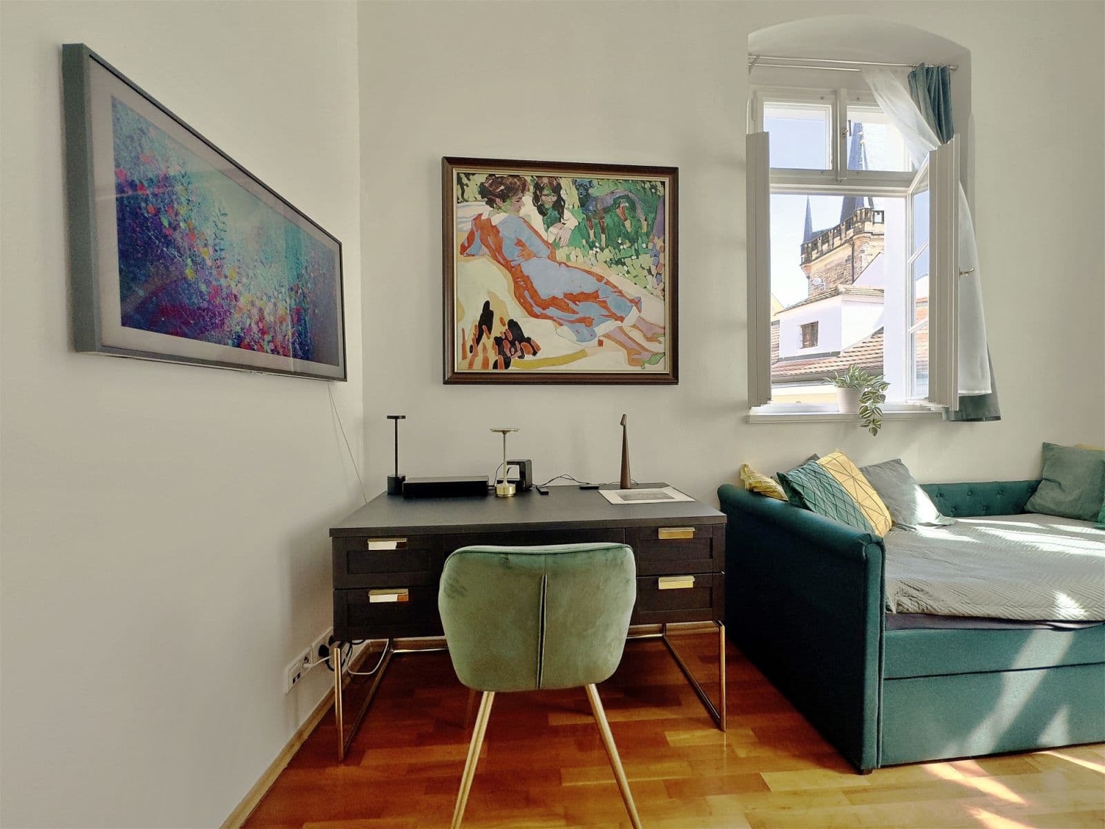 Prenájom bytu 40 m², Mostecká, Praha, Praha Prenájom bytu 40 m², Mostecká, Praha, Praha