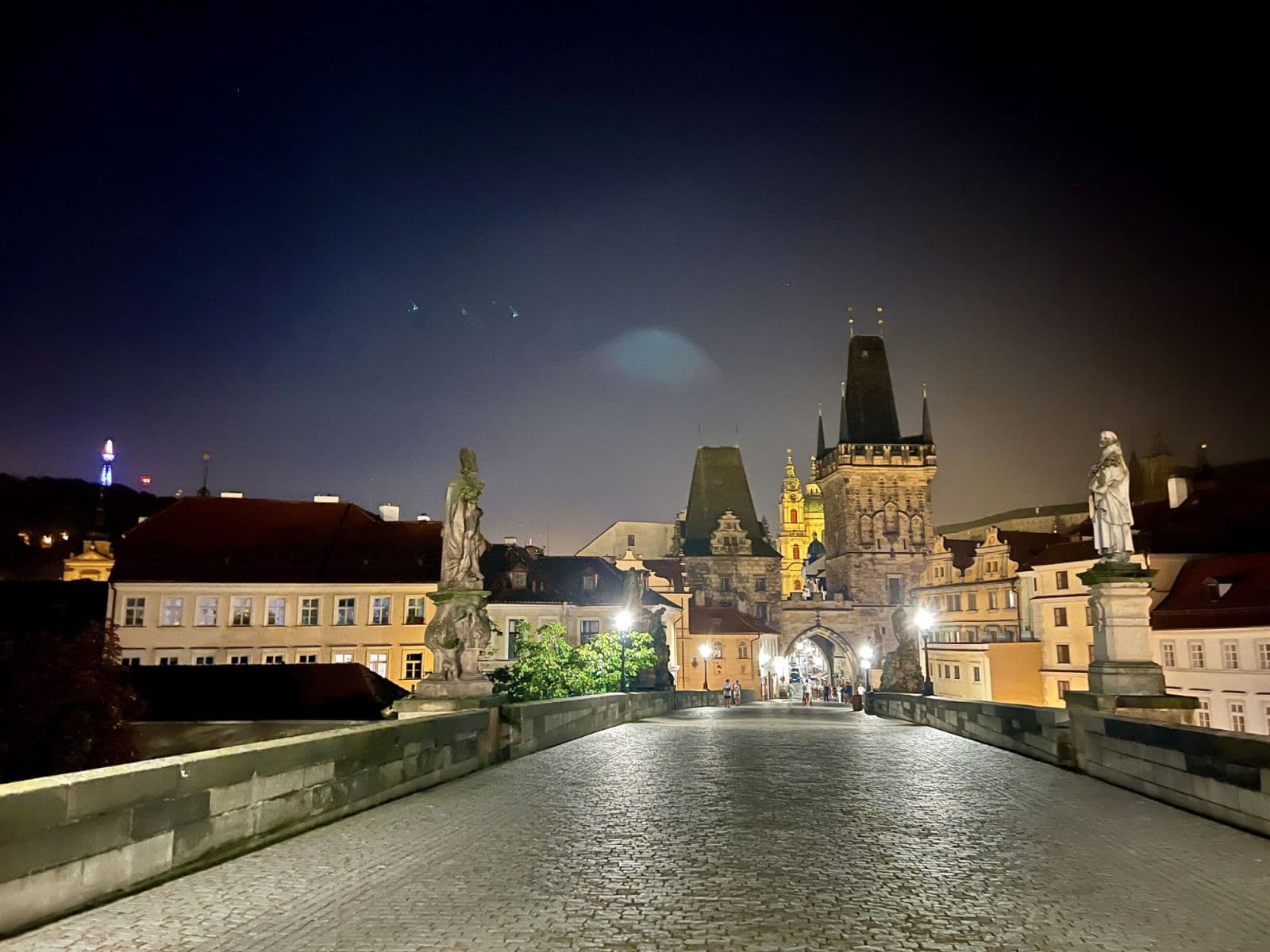 Prenájom bytu 40 m², Mostecká, Praha, Praha Prenájom bytu 40 m², Mostecká, Praha, Praha