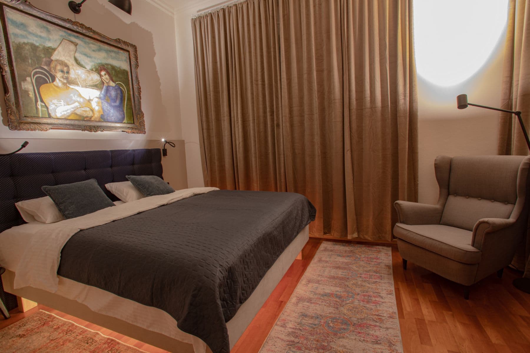 Prenájom bytu 40 m², Mostecká, Praha, Praha Prenájom bytu 40 m², Mostecká, Praha, Praha