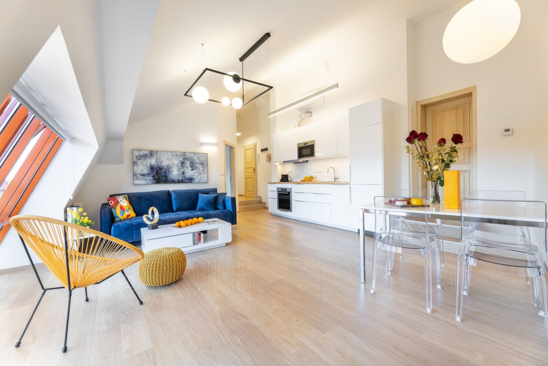 Prenájom bytu 75 m², Karlova, Praha, Praha Prenájom bytu 75 m², Karlova, Praha, Praha