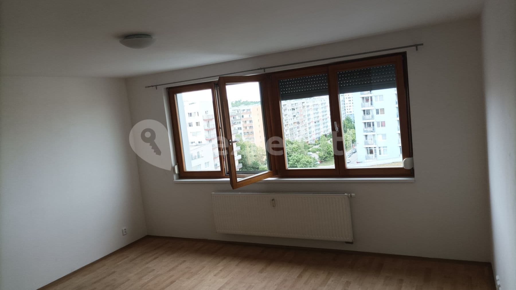 Prenájom bytu 1-izbový 34 m², Sluneční náměstí, Praha, Praha Prenájom bytu 1-izbový 34 m², Sluneční náměstí, Praha, Praha