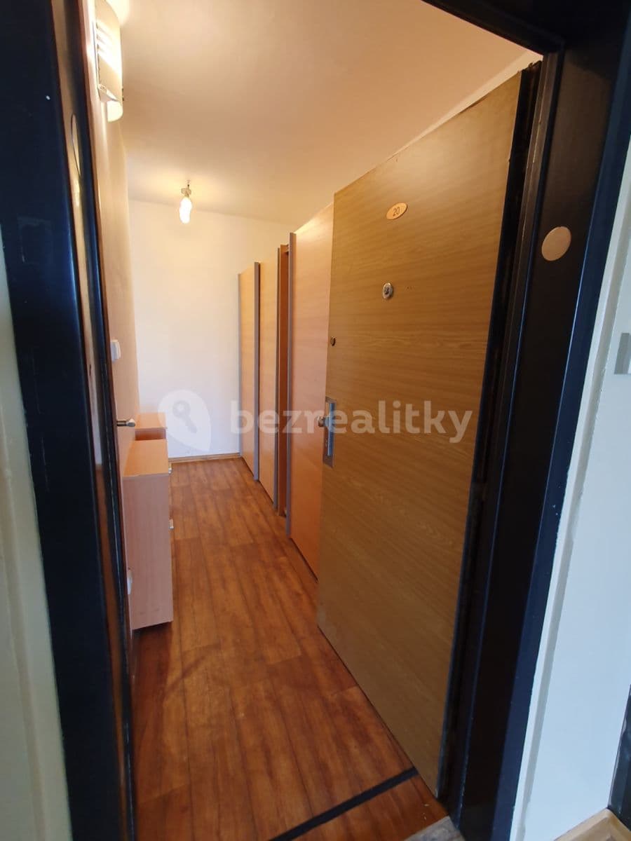 Prenájom bytu 2-izbový 45 m², Bronzová, Praha, Praha Prenájom bytu 2-izbový 45 m², Bronzová, Praha, Praha