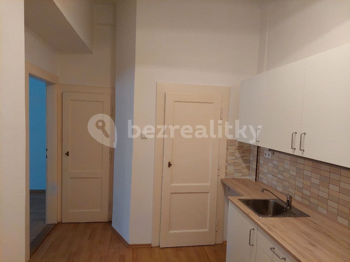Prenájom bytu 2-izbový 54 m², U Křížku, Praha, Praha Prenájom bytu 2-izbový 54 m², U Křížku, Praha, Praha