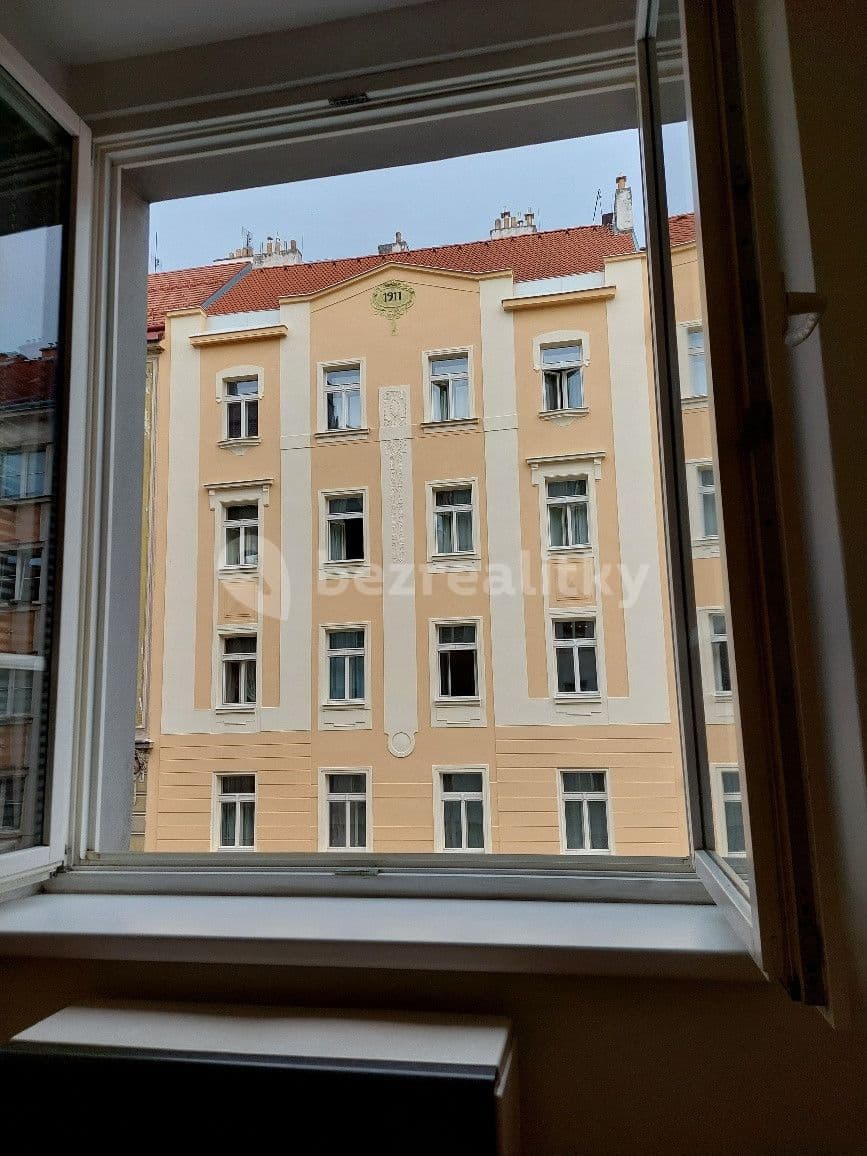 Prenájom bytu 2-izbový 54 m², U Křížku, Praha, Praha Prenájom bytu 2-izbový 54 m², U Křížku, Praha, Praha