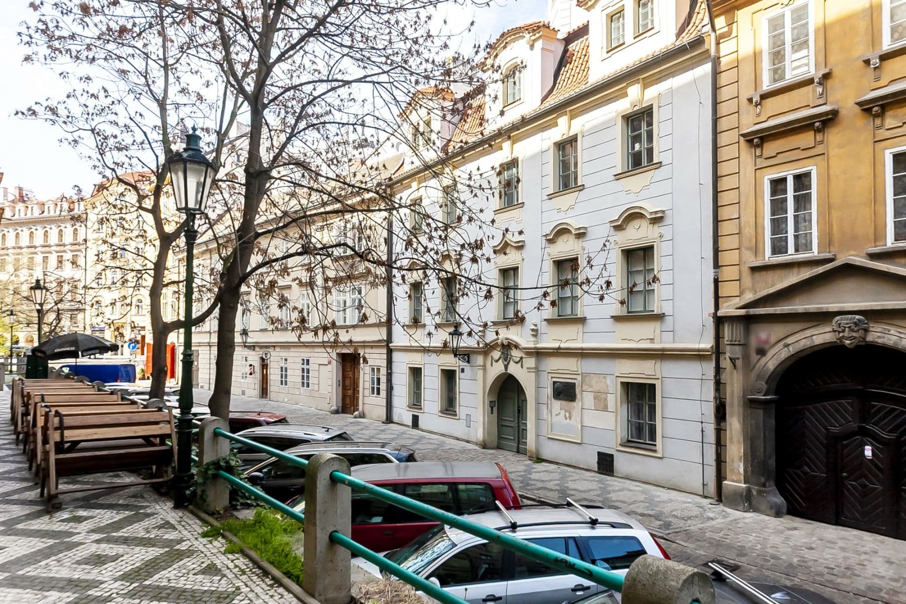 Prenájom bytu 50 m², U Obecního dvora, Praha, Praha Prenájom bytu 50 m², U Obecního dvora, Praha, Praha