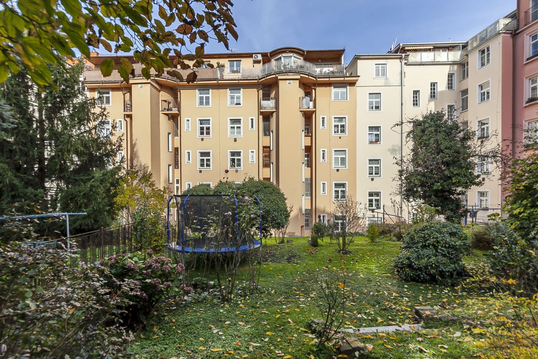 Prenájom bytu 55 m², Parléřova, Praha, Praha Prenájom bytu 55 m², Parléřova, Praha, Praha