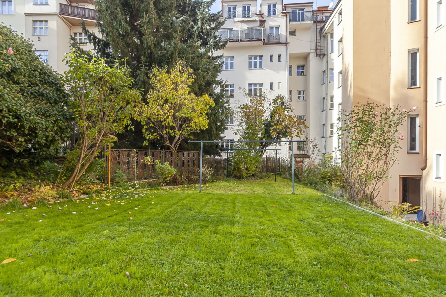 Prenájom bytu 55 m², Parléřova, Praha, Praha Prenájom bytu 55 m², Parléřova, Praha, Praha