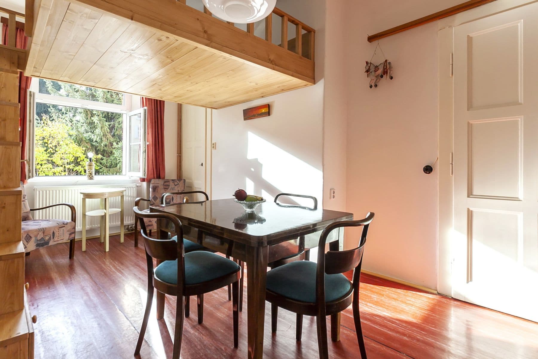 Prenájom bytu 55 m², Parléřova, Praha, Praha Prenájom bytu 55 m², Parléřova, Praha, Praha