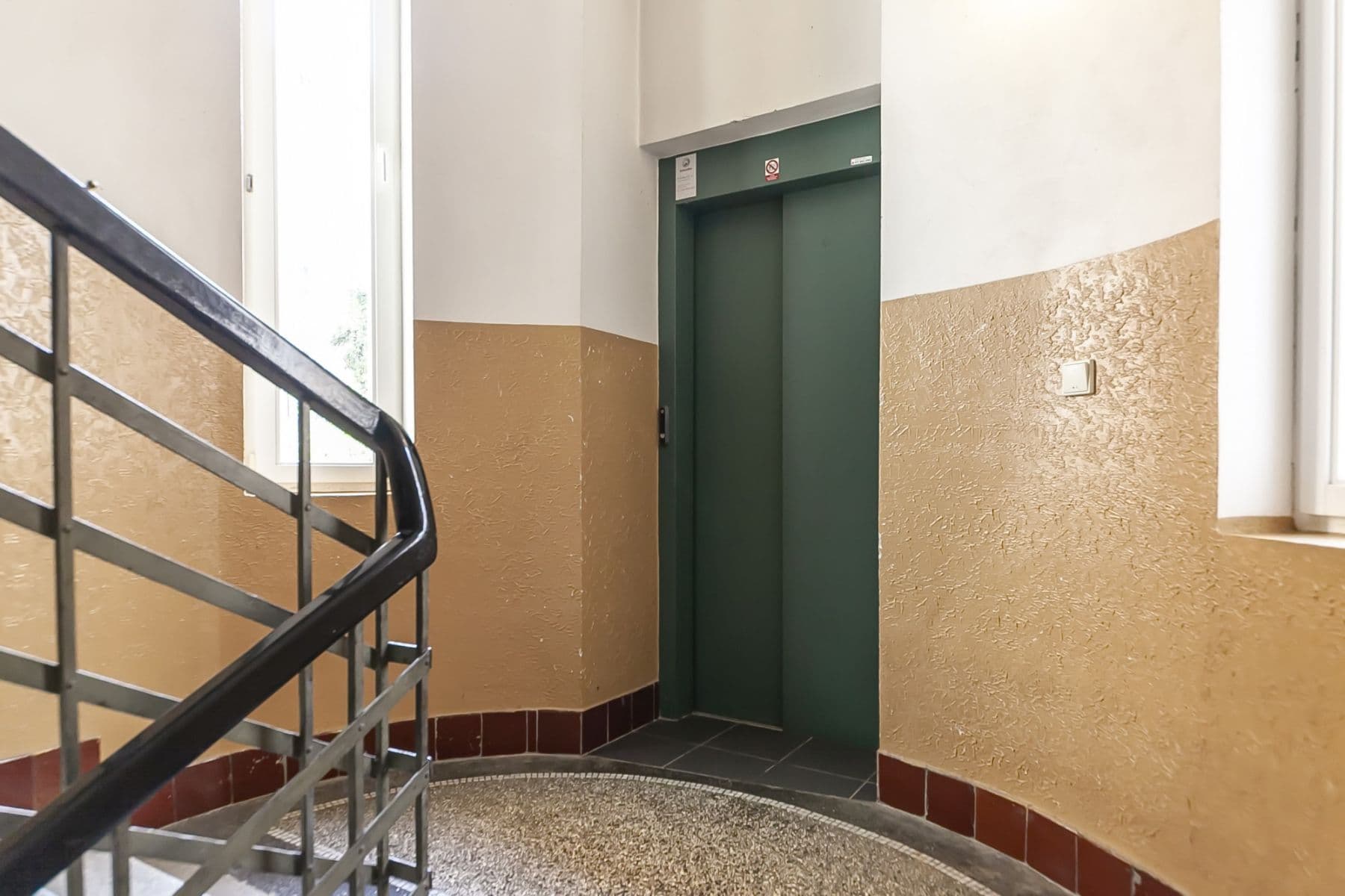 Prenájom bytu 55 m², Parléřova, Praha, Praha Prenájom bytu 55 m², Parléřova, Praha, Praha