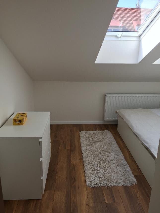 Prenájom bytu 55 m², Bulharská, Praha, Praha Prenájom bytu 55 m², Bulharská, Praha, Praha