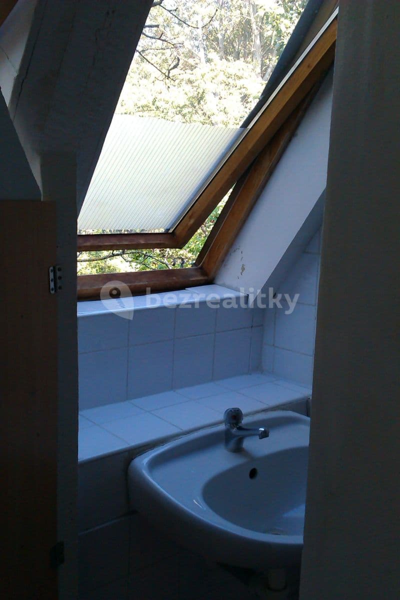 Prenájom bytu 10 m², Jarní, Brno, Jihomoravský kraj Prenájom bytu 10 m², Jarní, Brno, Jihomoravský kraj