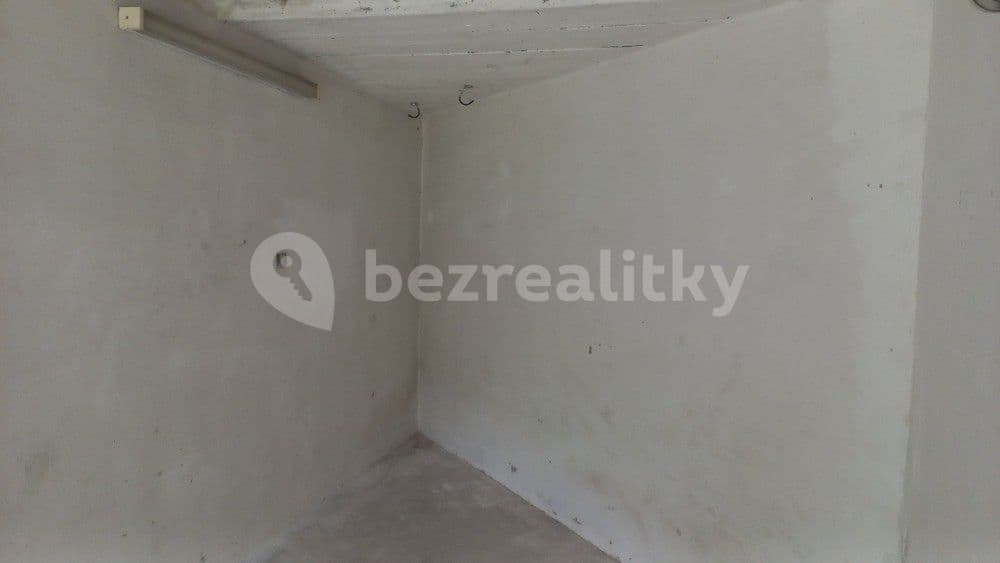 Prenájom garáže 20 m², Brno, Jihomoravský kraj Prenájom garáže 20 m², Brno, Jihomoravský kraj