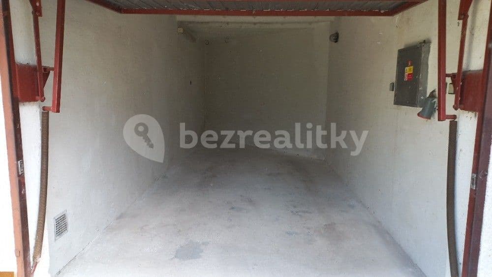 Prenájom garáže 20 m², Brno, Jihomoravský kraj Prenájom garáže 20 m², Brno, Jihomoravský kraj
