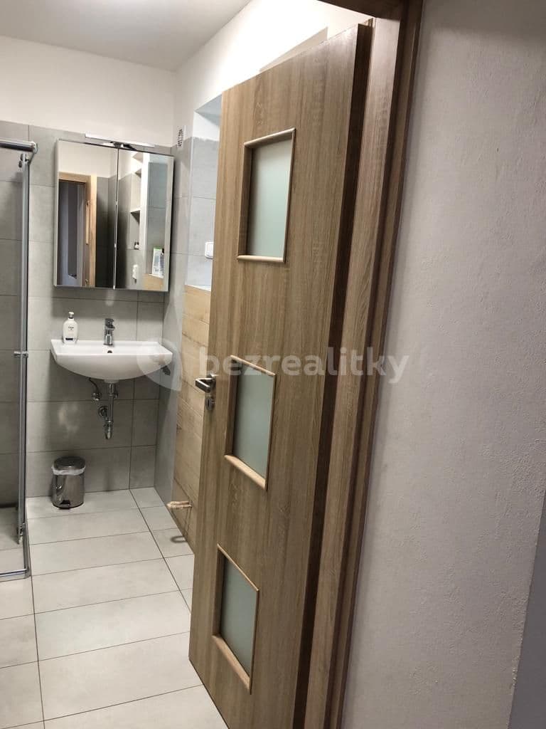 Prenájom bytu 2-izbový 58 m², Za Mlýnem, Hostivice, Středočeský kraj Prenájom bytu 2-izbový 58 m², Za Mlýnem, Hostivice, Středočeský kraj