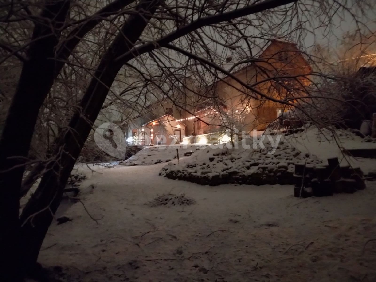 Prenájom bytu 2-izbový 58 m², Za Mlýnem, Hostivice, Středočeský kraj Prenájom bytu 2-izbový 58 m², Za Mlýnem, Hostivice, Středočeský kraj