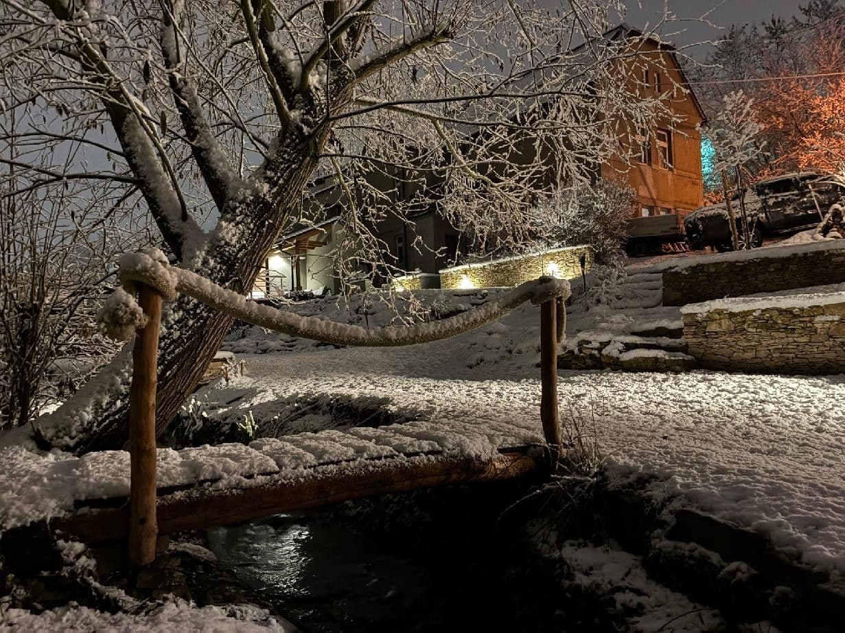 Prenájom bytu 2-izbový 58 m², Za Mlýnem, Hostivice, Středočeský kraj Prenájom bytu 2-izbový 58 m², Za Mlýnem, Hostivice, Středočeský kraj