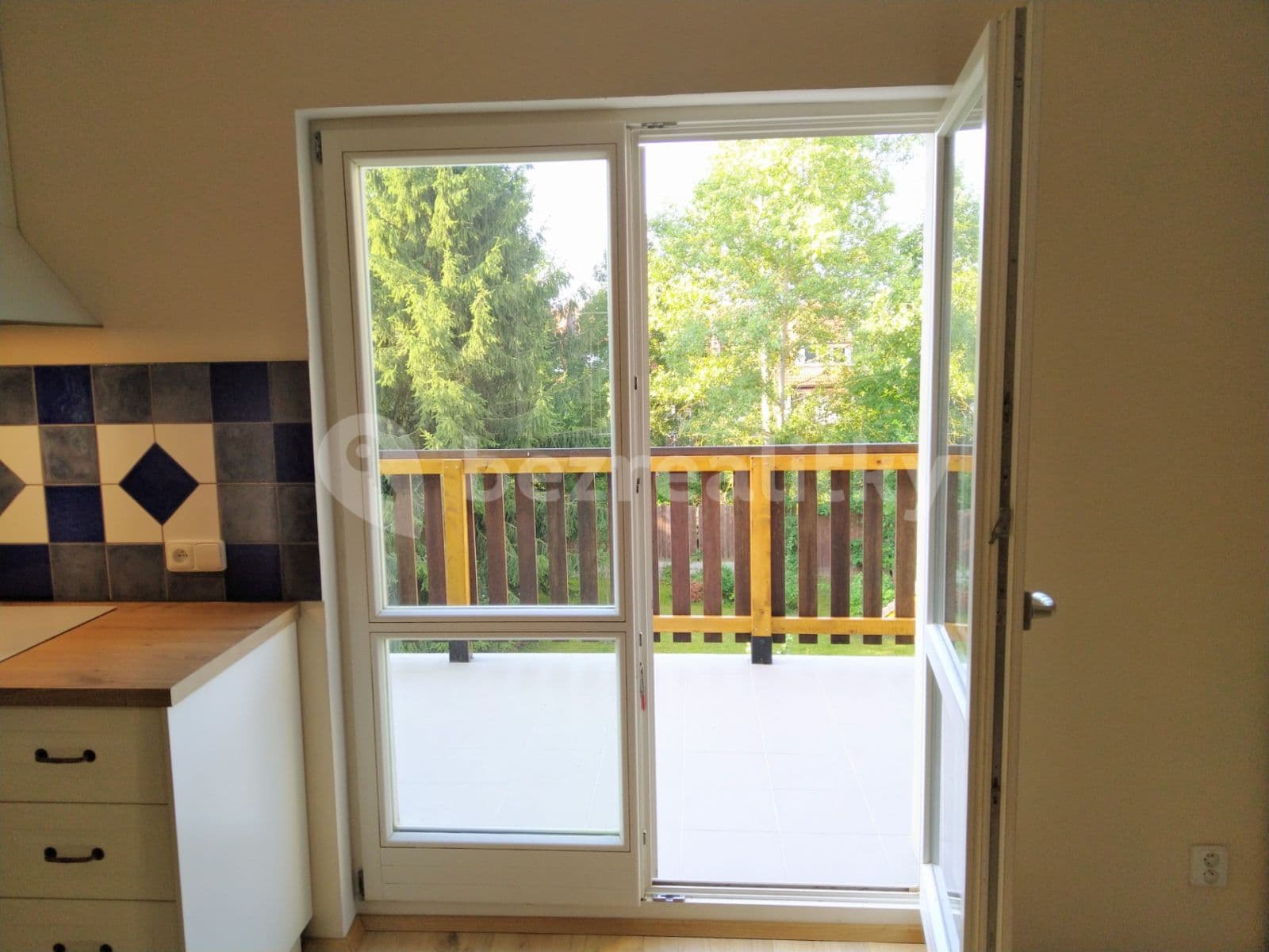 Prenájom bytu 2-izbový 74 m², Za Mlýnem, Hostivice, Středočeský kraj Prenájom bytu 2-izbový 74 m², Za Mlýnem, Hostivice, Středočeský kraj