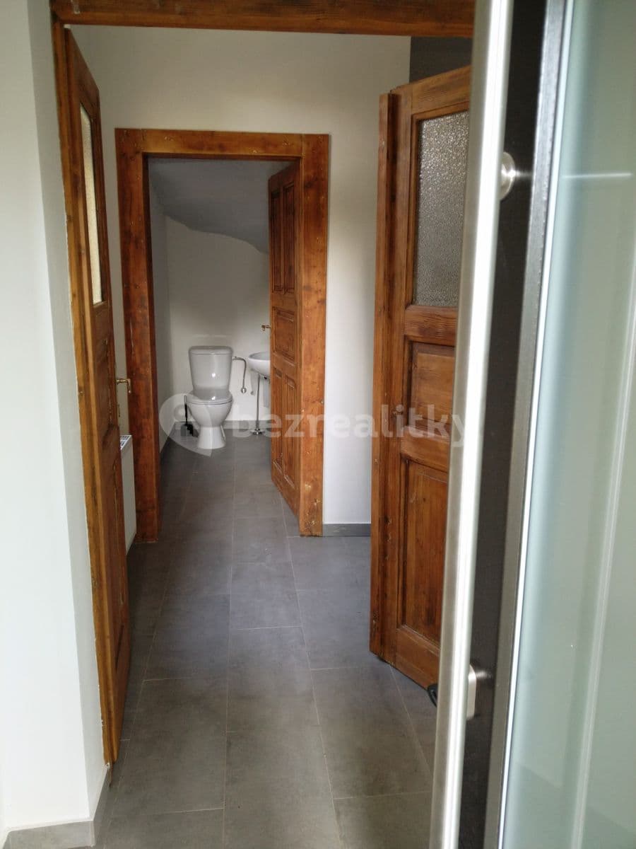 Prenájom bytu 2-izbový 74 m², Za Mlýnem, Hostivice, Středočeský kraj Prenájom bytu 2-izbový 74 m², Za Mlýnem, Hostivice, Středočeský kraj