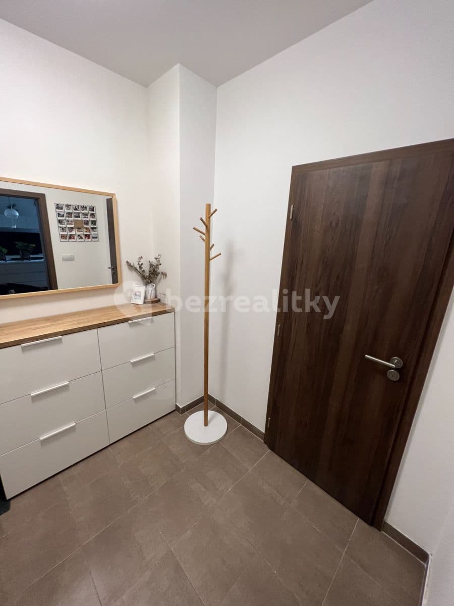 Prenájom bytu 2-izbový 56 m², Bermanova, Praha, Praha Prenájom bytu 2-izbový 56 m², Bermanova, Praha, Praha