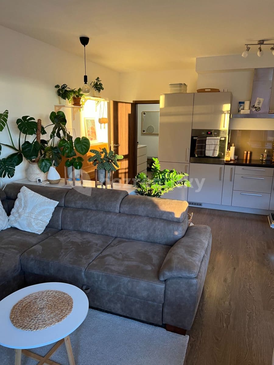 Prenájom bytu 2-izbový 56 m², Bermanova, Praha, Praha Prenájom bytu 2-izbový 56 m², Bermanova, Praha, Praha