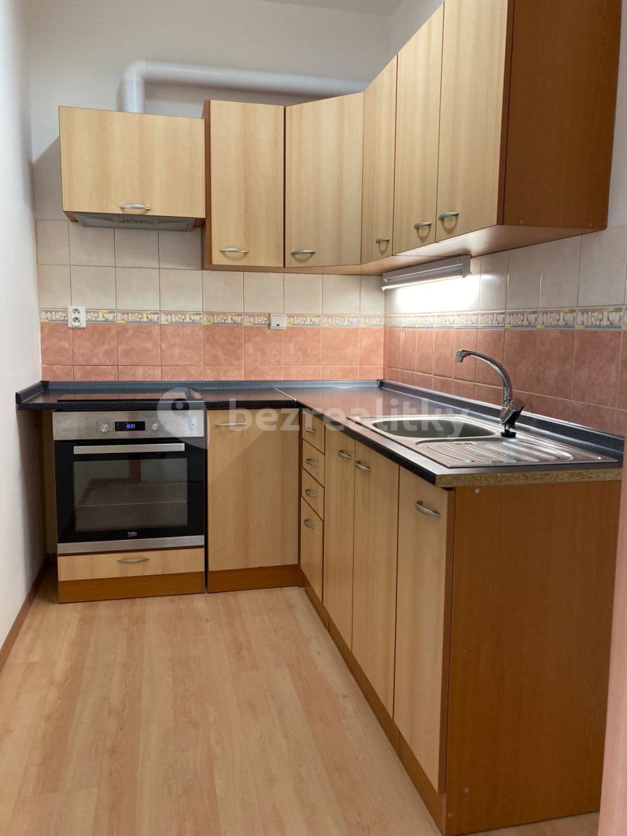 Prenájom bytu 2-izbový 42 m², Pražská, Čáslav, Středočeský kraj Prenájom bytu 2-izbový 42 m², Pražská, Čáslav, Středočeský kraj