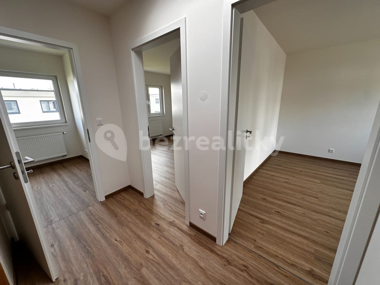 Prenájom domu 107 m², pozemok 189 m², Hůlkova, Praha, Praha Prenájom domu 107 m², pozemok 189 m², Hůlkova, Praha, Praha