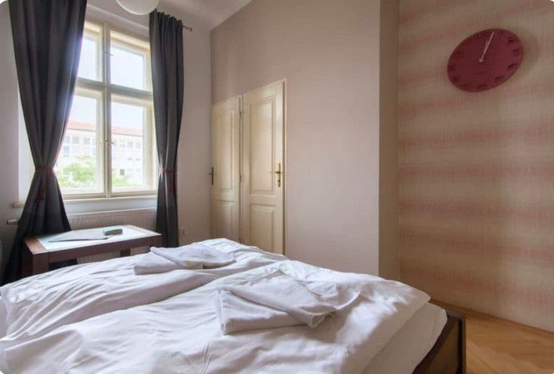 Prenájom bytu 90 m², Blanická, Praha, Praha Prenájom bytu 90 m², Blanická, Praha, Praha