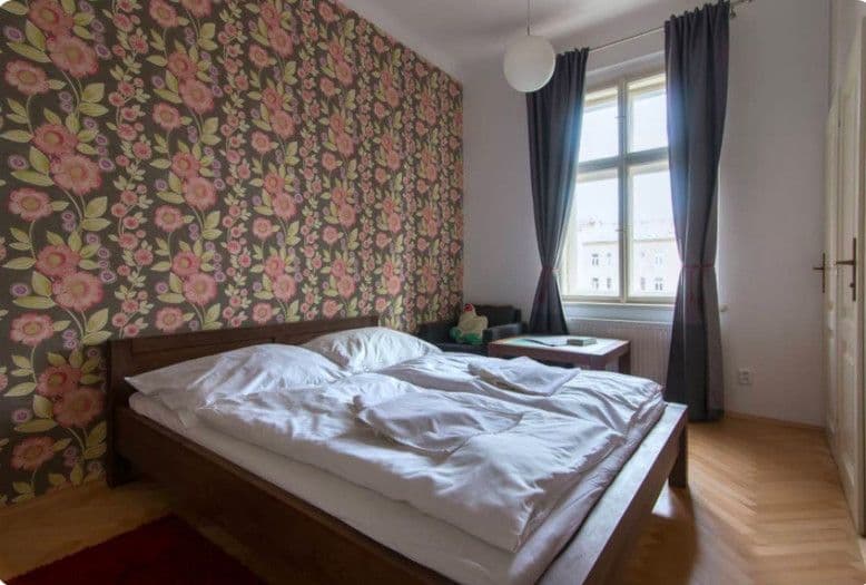 Prenájom bytu 90 m², Blanická, Praha, Praha Prenájom bytu 90 m², Blanická, Praha, Praha