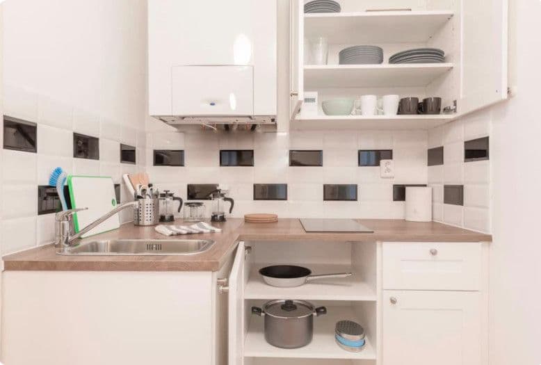 Prenájom bytu 90 m², Blanická, Praha, Praha Prenájom bytu 90 m², Blanická, Praha, Praha