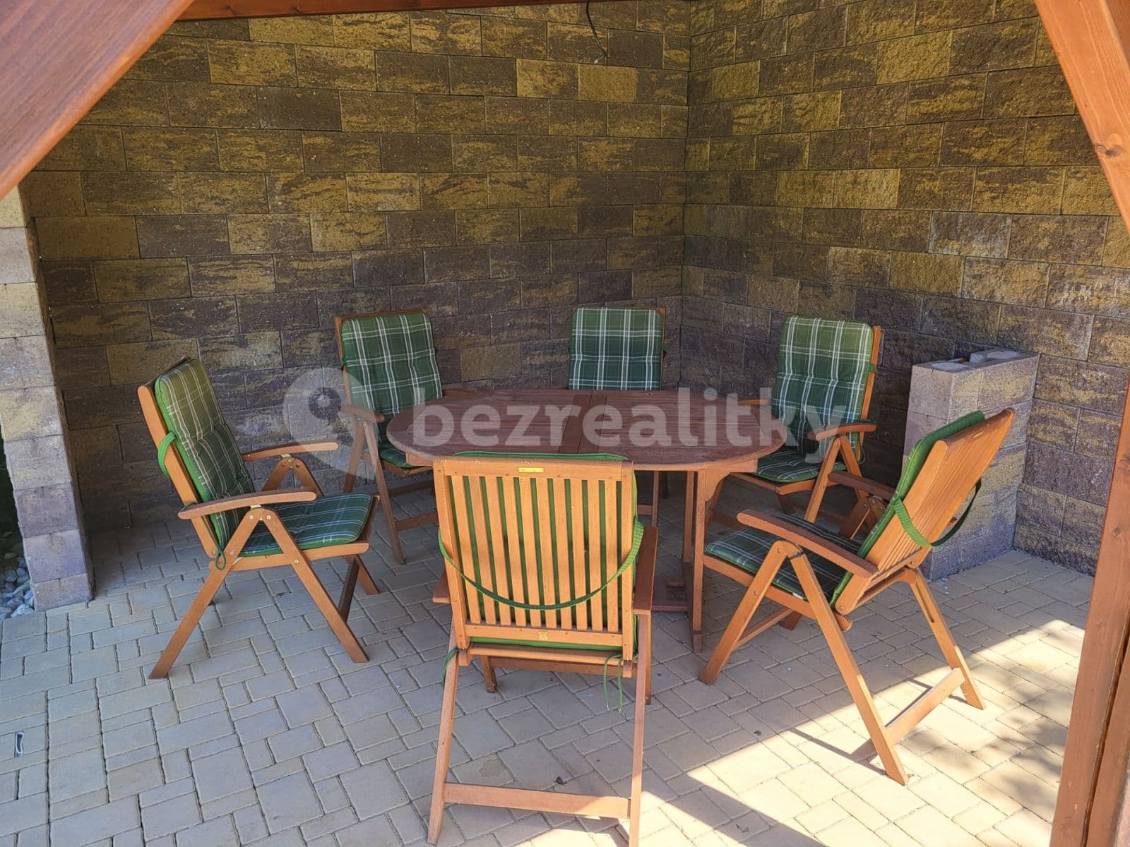 Prenájom bytu 3-izbový 91 m², Jiřího Purkyně, Hradec Králové, Královéhradecký kraj Prenájom bytu 3-izbový 91 m², Jiřího Purkyně, Hradec Králové, Královéhradecký kraj