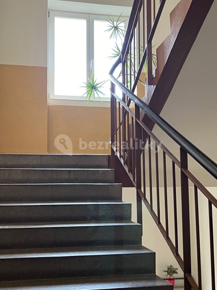 Prenájom bytu 2-izbový 55 m², Písecká, Praha, Praha Prenájom bytu 2-izbový 55 m², Písecká, Praha, Praha