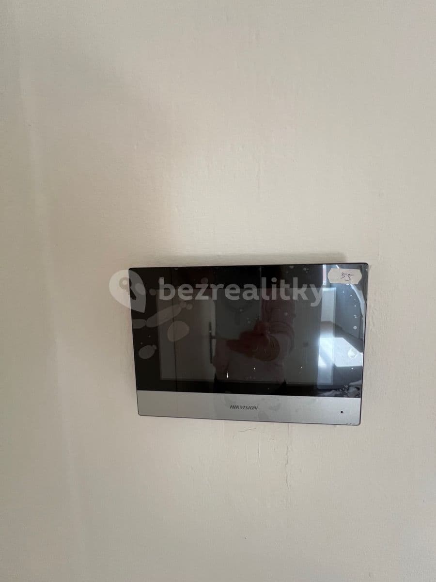 Prenájom bytu 2-izbový 55 m², Písecká, Praha, Praha Prenájom bytu 2-izbový 55 m², Písecká, Praha, Praha