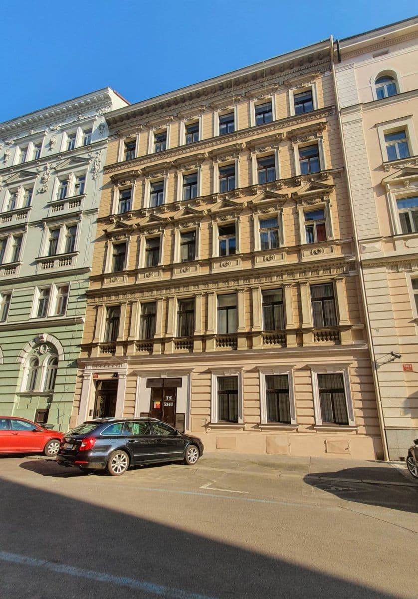Prenájom bytu 24 m², Tyršova, Praha, Praha Prenájom bytu 24 m², Tyršova, Praha, Praha