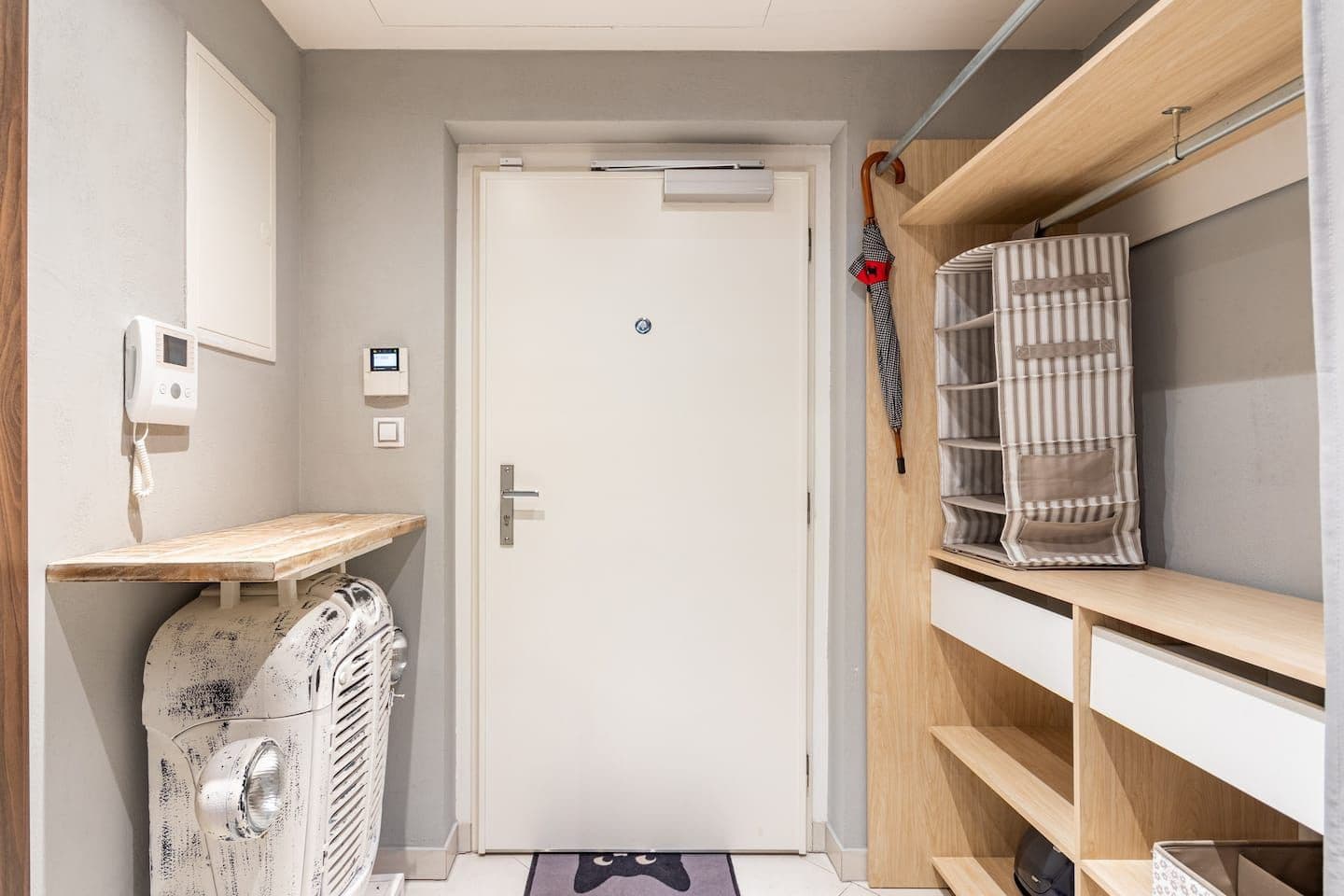 Prenájom bytu 39 m², Mozartova, Praha, Praha Prenájom bytu 39 m², Mozartova, Praha, Praha