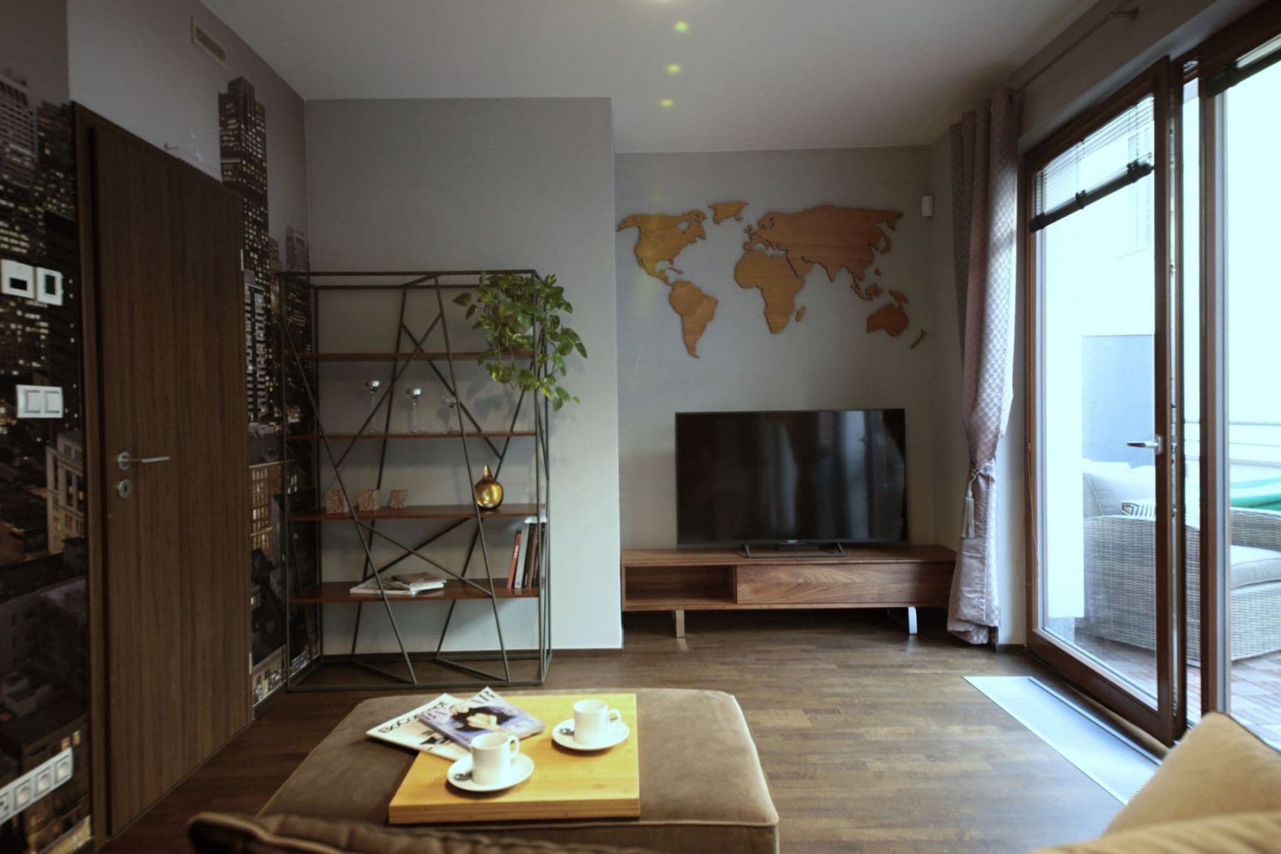 Prenájom bytu 39 m², Mozartova, Praha, Praha Prenájom bytu 39 m², Mozartova, Praha, Praha
