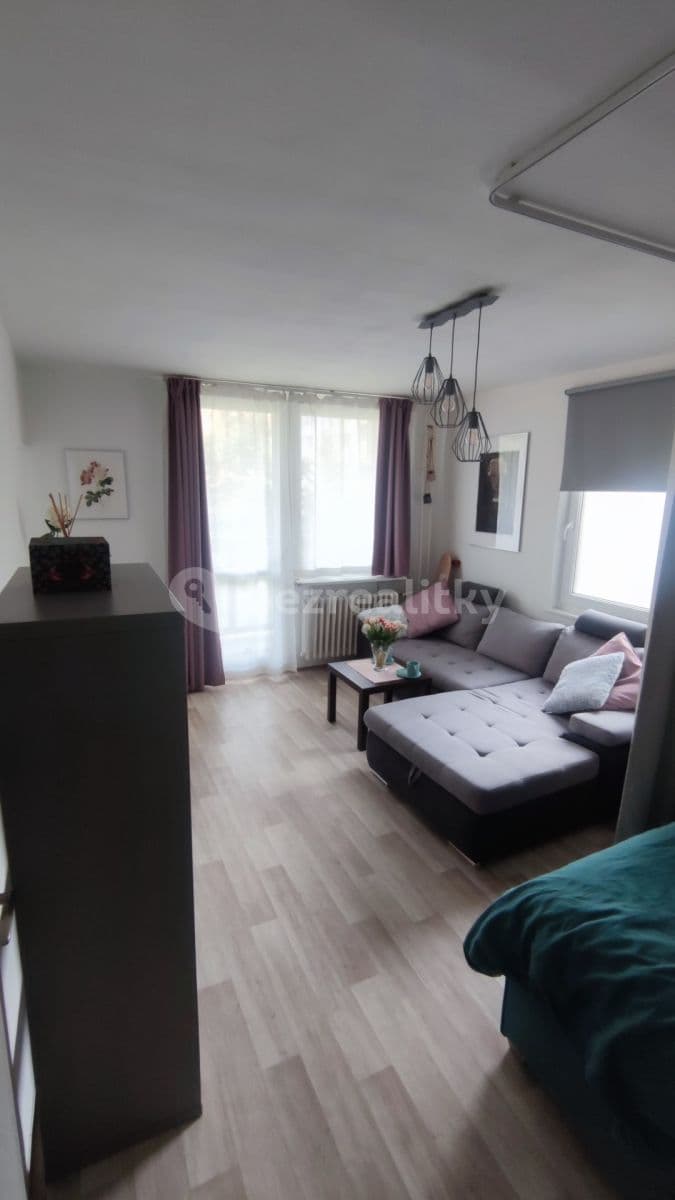 Prenájom bytu 1-izbový 33 m², Ronešova, Praha, Praha Prenájom bytu 1-izbový 33 m², Ronešova, Praha, Praha